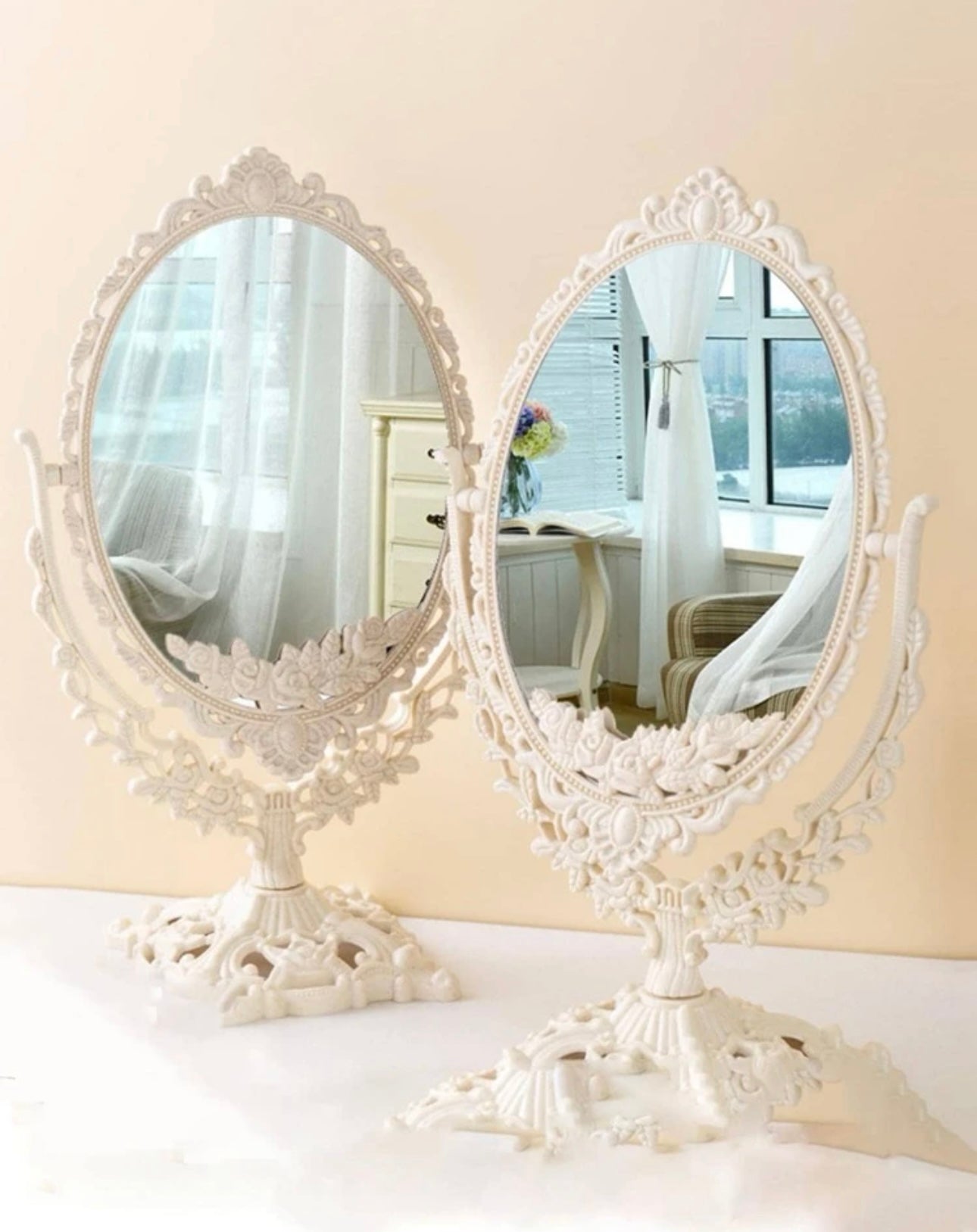 Vintage Beauty Mirror